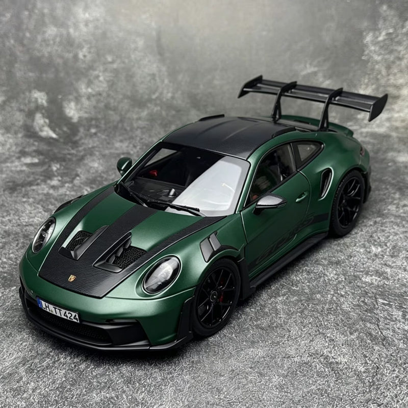 Model Kit Porsche 911 - 1:36 porsche 911 992 gt3 rs